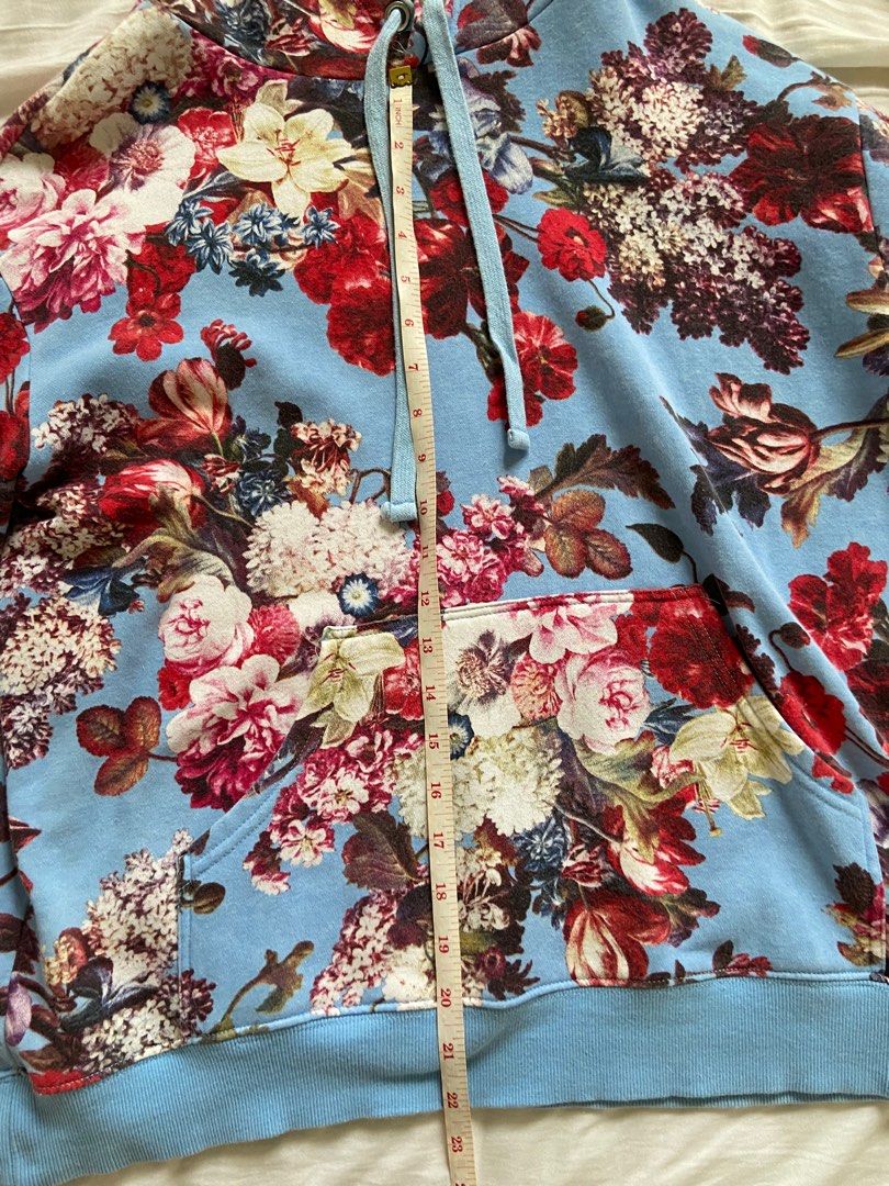Lucky Brand Blue Floral Hoodie.  Blue floral hoodie, Lucky brand, Floral  hoodie