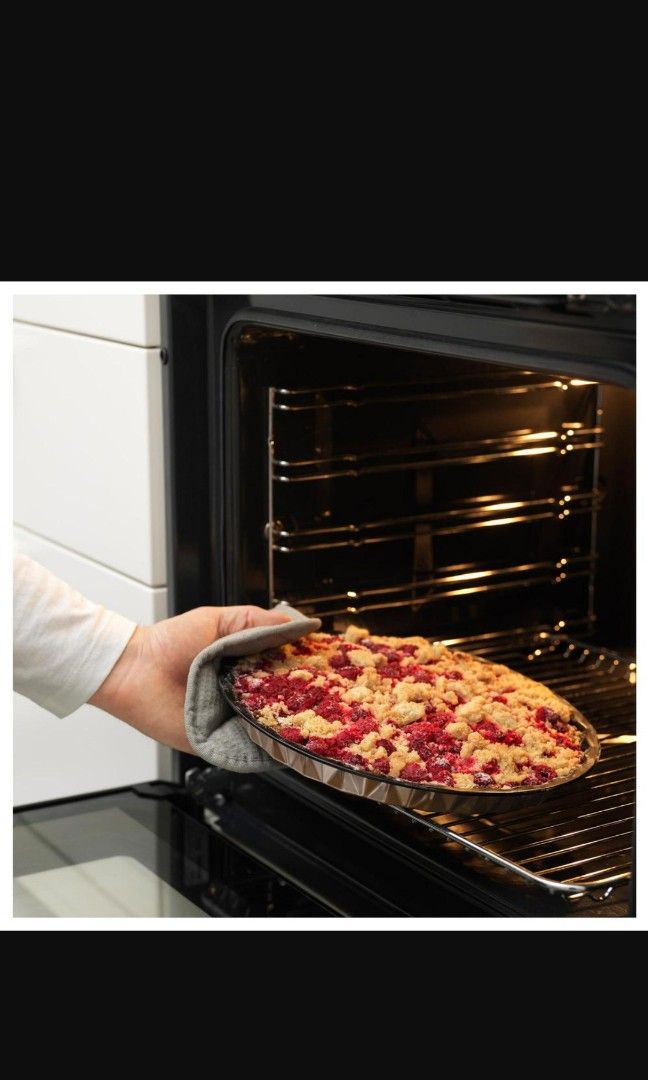 IKEA baking pan set on Carousell