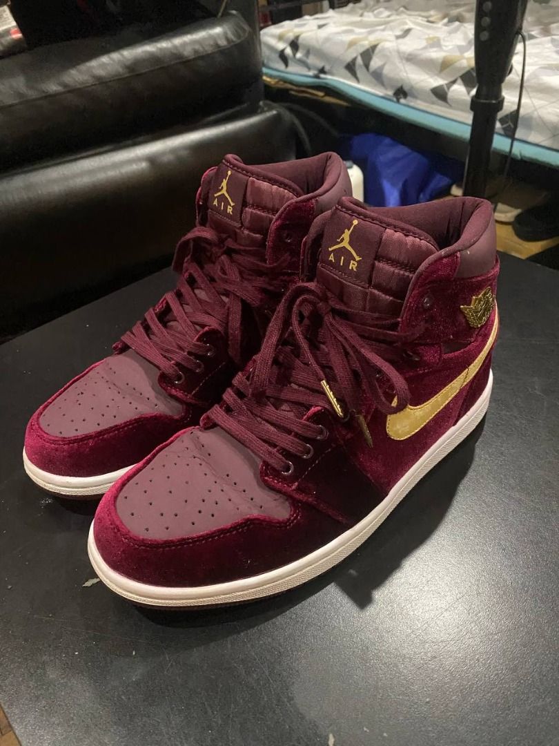 Jordan 1 red velvet hot sale