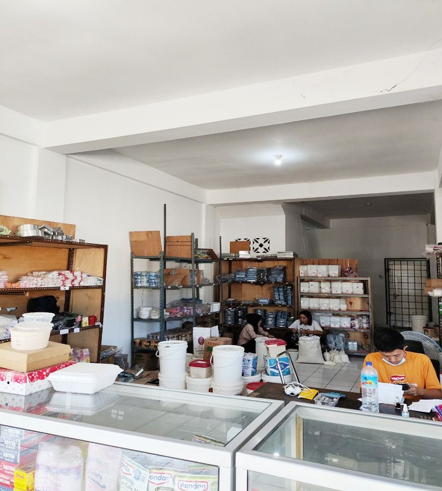 jual_ruko_3_lantai_di_ampenan__1690617150_29412f98_progressive