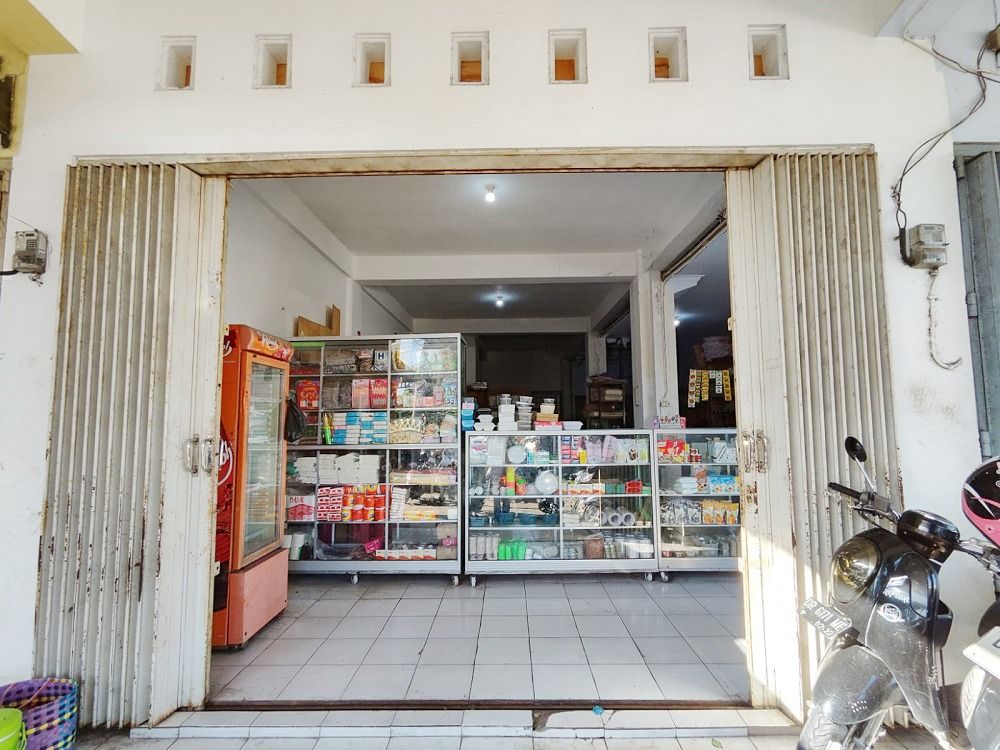 jual_ruko_3_lantai_di_ampenan__1690617150_fa4759d7_progressive