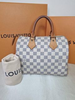 LOUIS VUITTON Damier Checkerboard Small Mahjong Bag T and B Brown