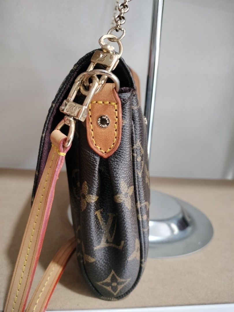 LOUIS VUITTON LV Favorite Leather Sling/Shoulder with Chain, Women's  Fashion, Bags & Wallets, Shoulder Bags on Carousell