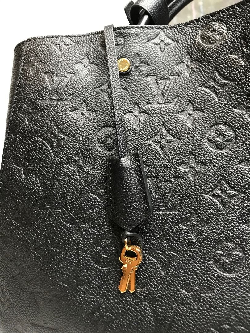 LOUIS VUITTON Louis Vuitton Monogram Emplant Montaigne MM Noir