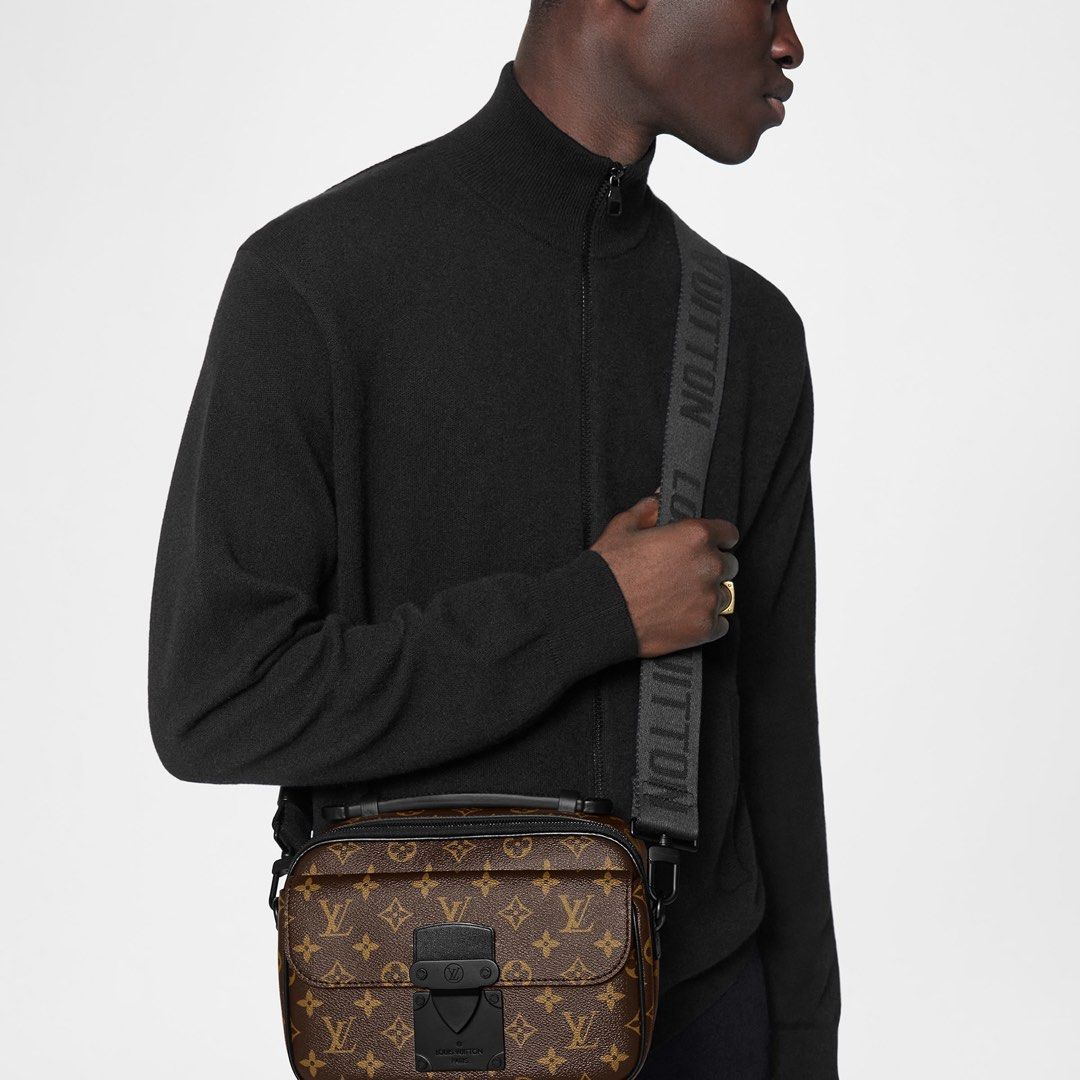 Louis Vuitton S Lock Messenger, Men's Fashion, Bags, Sling Bags on Carousell