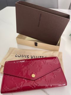 Louis Vuitton Vert Olive Monogram Vernis Sarah Wallet
