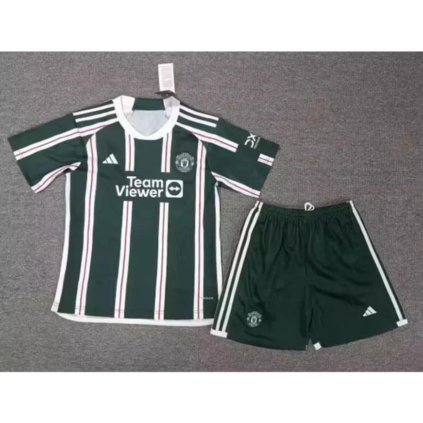 Celtic home fans version 23/24 jersey, Men's Fashion, Activewear on  Carousell