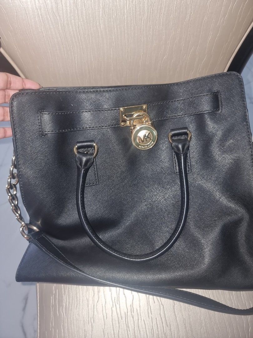 MK Michael kors Hamilton black bag, Luxury, Bags & Wallets on