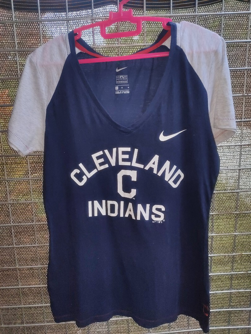 CLEVELAND INDIANS Short Sleeve Nike T Shirt Mens Medium Baseball MLB  Dri-Fit Red