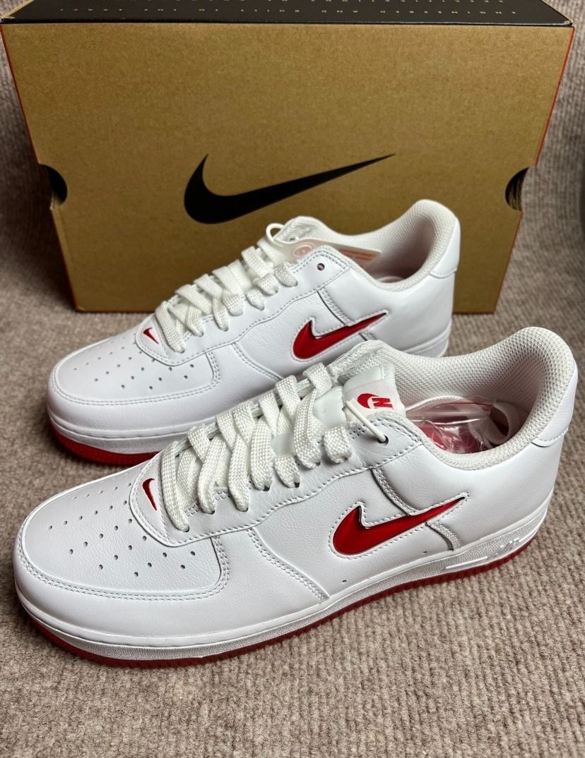 🐻‍❄️NIKE Air Force 1 Low Color of the Month 板鞋白紅, 女裝, 鞋