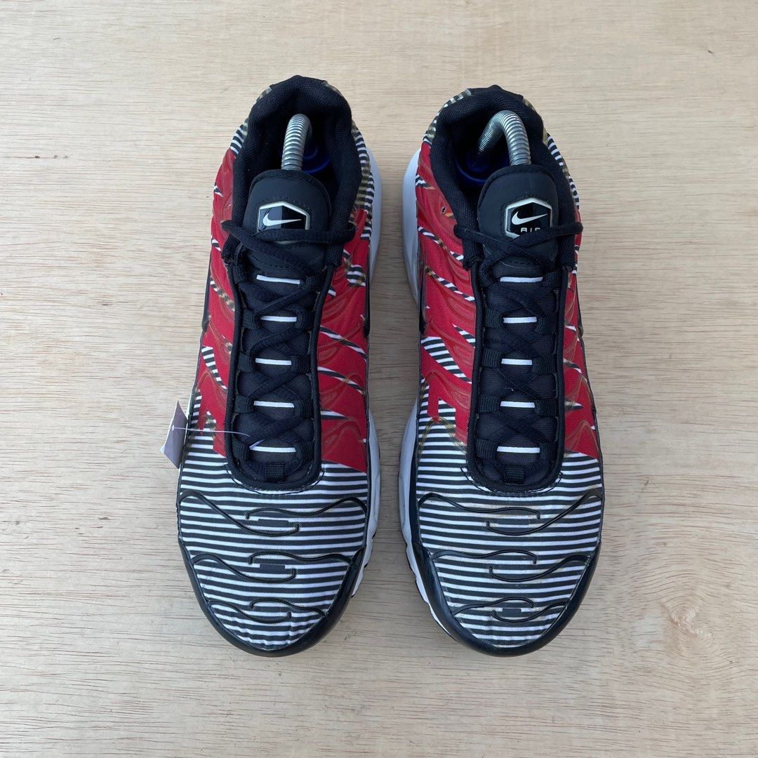 Air max plus striped discount
