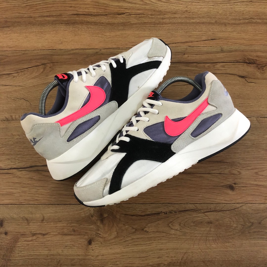 Nike Pantheos 8.5uk Men s Fashion Footwear Sneakers on Carousell