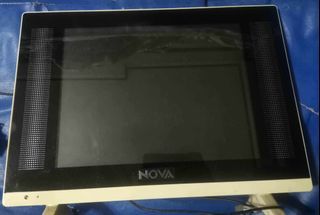Nova Flat Screen TV, 14 inches with remote
