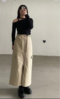 （分類：）位於 。 由 stoneeeeeeeee 提交（商品編號 1245904768，圖片 1）。簡介： 。