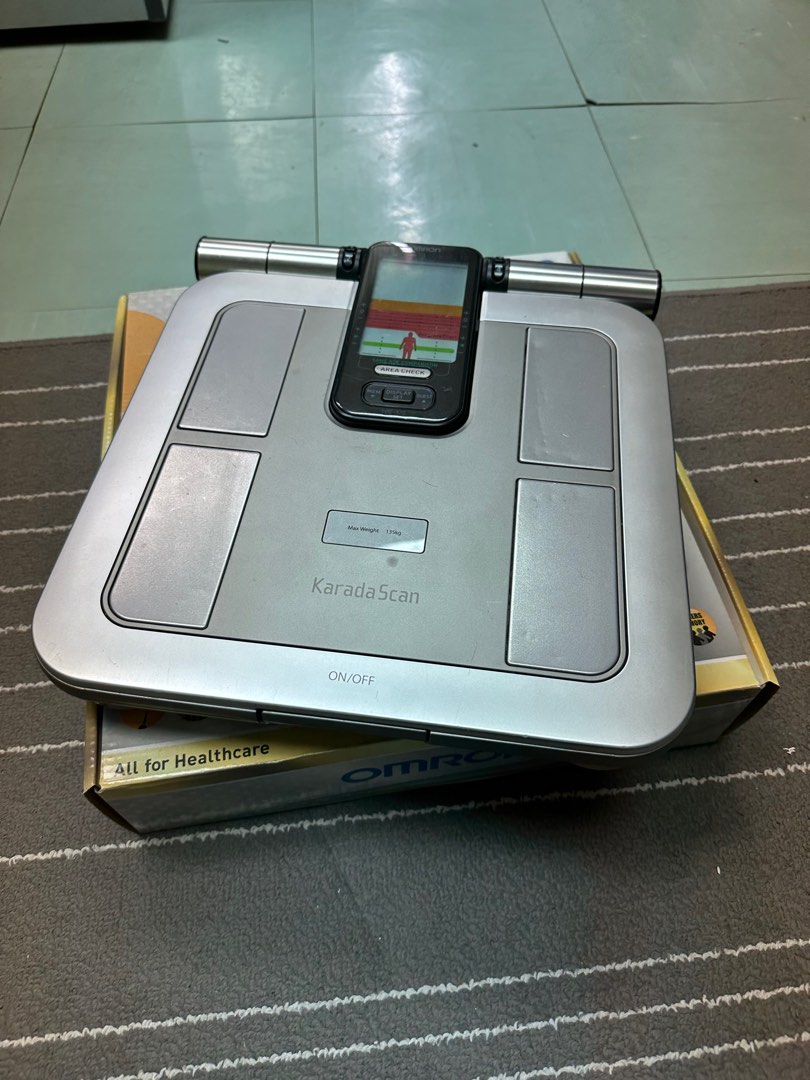 Omron Body Composition Monitor HBF375 with Full Body Sensing