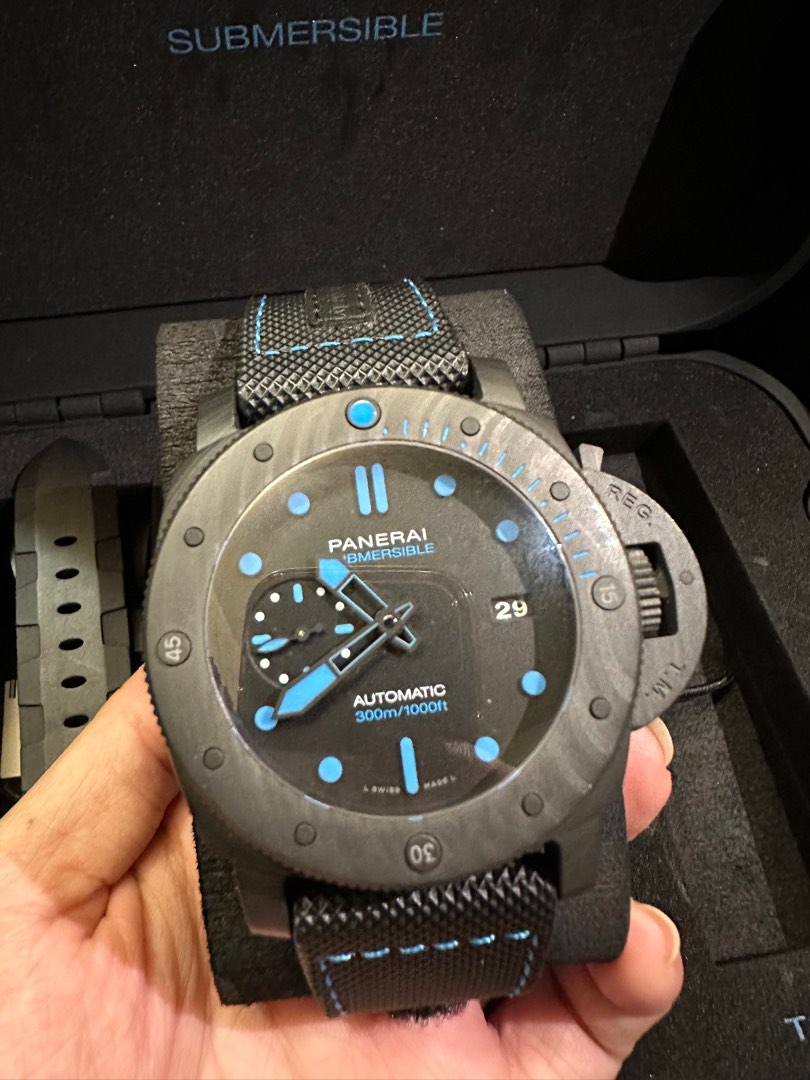 Luminor submersible panerai carbotech online