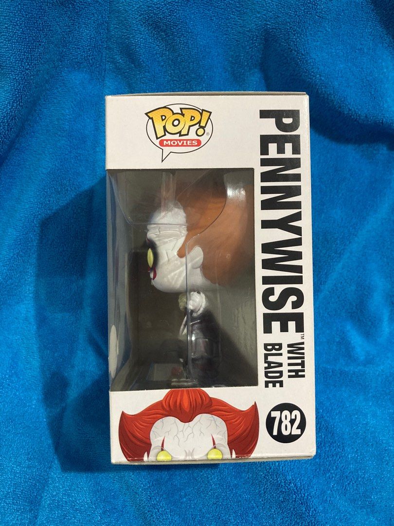 Pennywise with blade funko pop hot sale