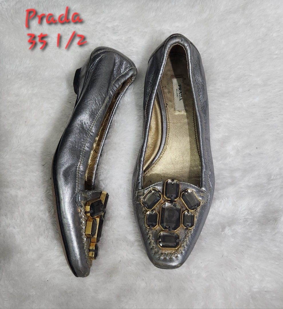 Prada, Women's Fashion, Footwear, Flats & Sandals on Carousell