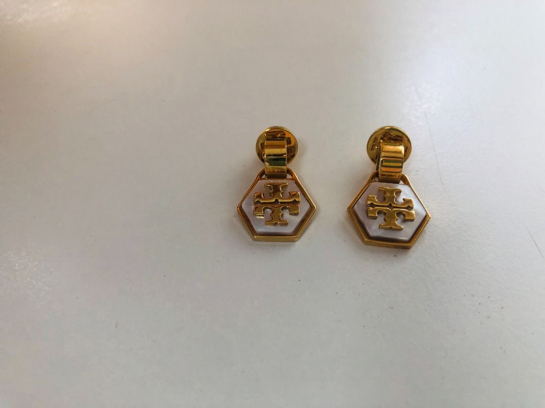 Tory burch mother store of pearl earrings