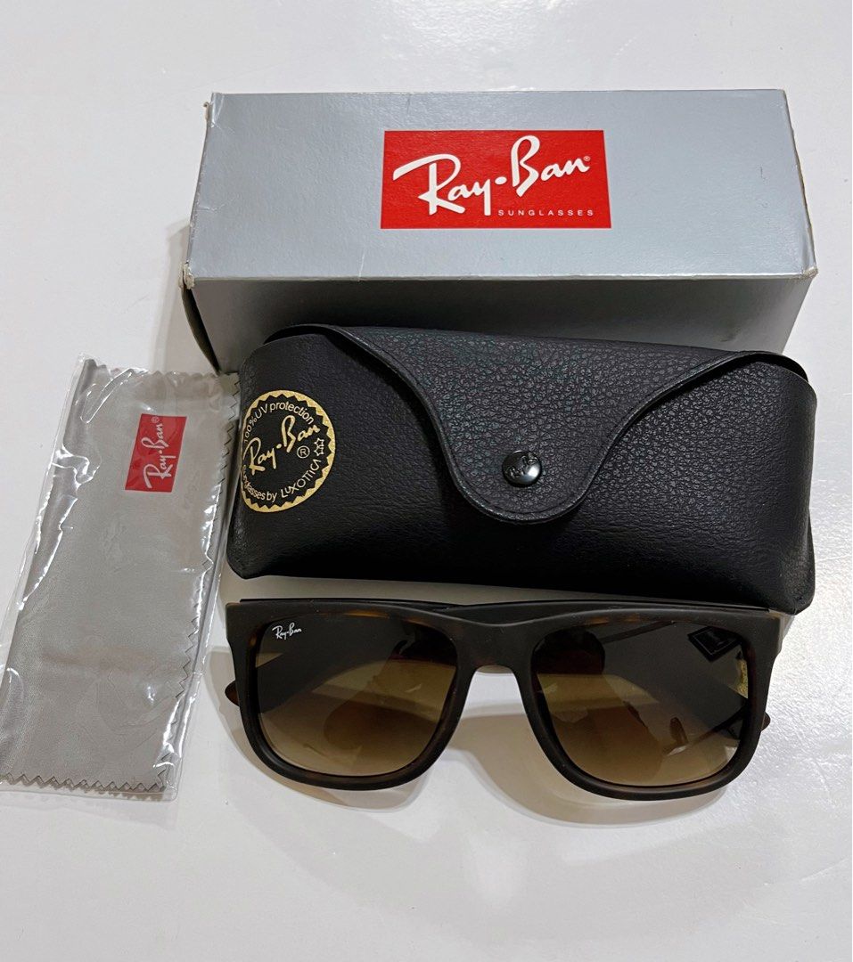 全新真品Ray Ban雷朋霧面膠框太陽眼鏡, 名牌精品, 精品配件在旋轉拍賣