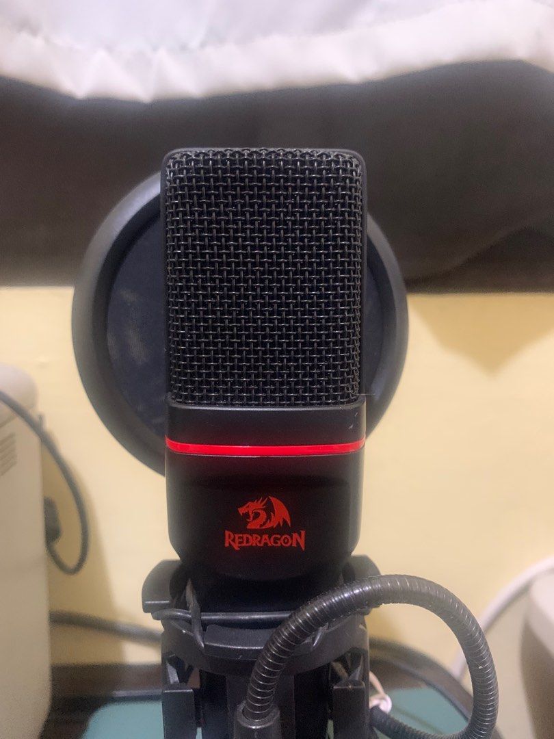Redragon GM100 Microphone, Audio, Microphones on Carousell