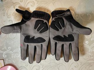 Motor gloves