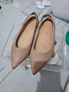 Sepatu Flat wanita