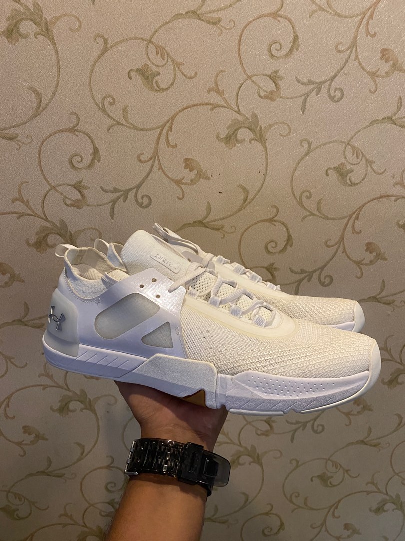 Sepatu gym under armour sale