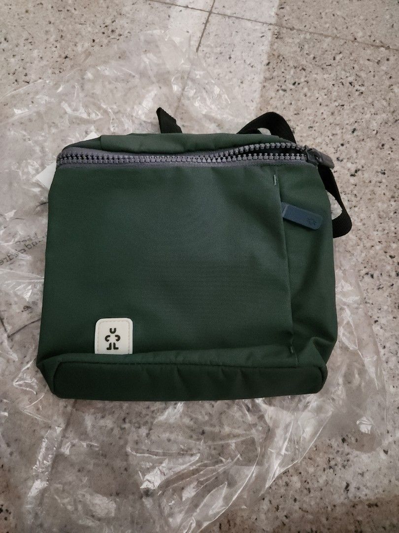 Crumpler the minibyte