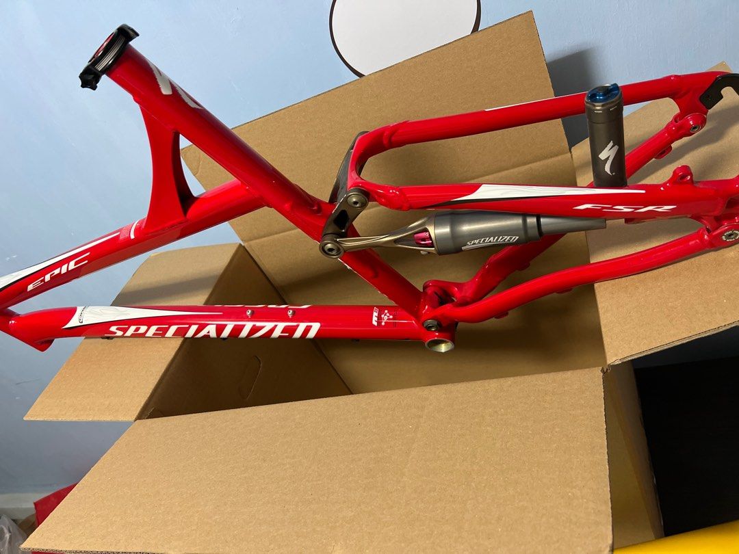 NOS Specialized Epic FSR Frame 26 Sports Equipment Bicycles