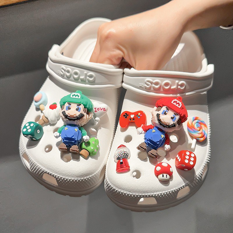 Super Mario Jibbitz for Crocs, Men's Fashion, Footwear, Shoe inserts ...