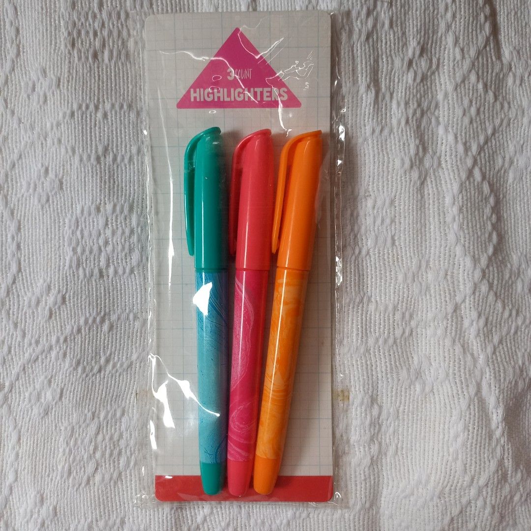 Three (3) Highlighter Set - Blue, Pink, Orange (Category: Stationery & School Supplies) located in San Jose. Submitted by sparklyfinds (Listing ID 1245803733, Image 1). Description: -3 Highlighters: Blue, Pink, Orange -Used only for testing -On hand since 2019 Check out all stationery/writing materials in my listings: • MANUSCRIPT Modern Calligraphy Set with 2 nibs (https://carousell.app.link/9q9Xv11LXBb) • Three (3) Highlighter Set - Blue, Pink,