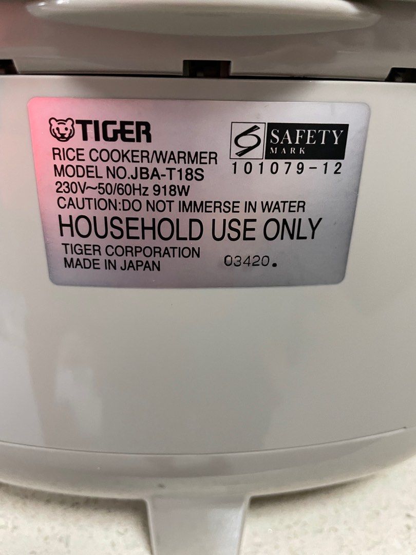 Tiger Rice Cooker Made in Japan, TV & Home Appliances, Kitchen