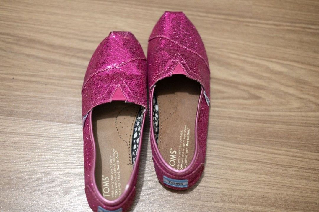 Toms discount shoes japan