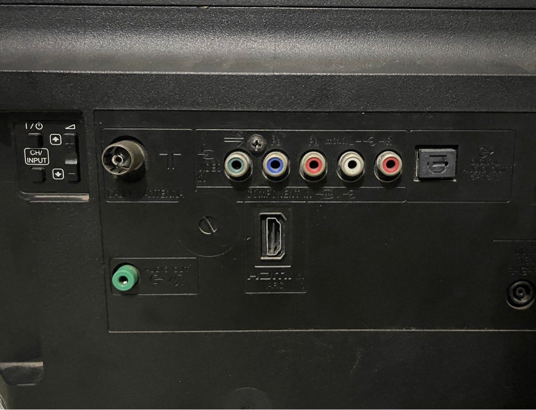 TV ROSAK SONY LED 40R350B, TV & Home Appliances, TV & Entertainment, TV