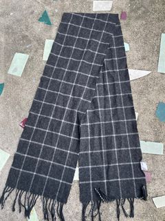 Uniqlo Scarf