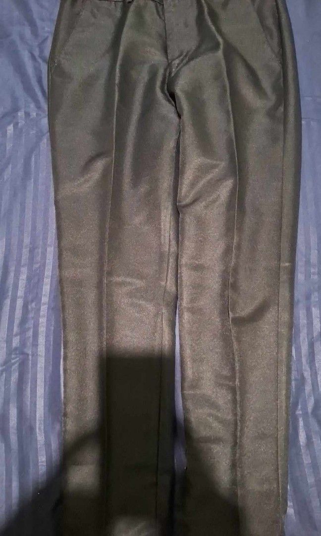 UST Mechanical Engineering Pants Uniform (Category: Chinos) located in Quezon City. Submitted by fabfindsph (Listing ID 1245870743, Image 3). Description: UST Mechanical Engineering Pants Uniform. Php 100 each. Size 32 or 33 All good. No more bargaining..