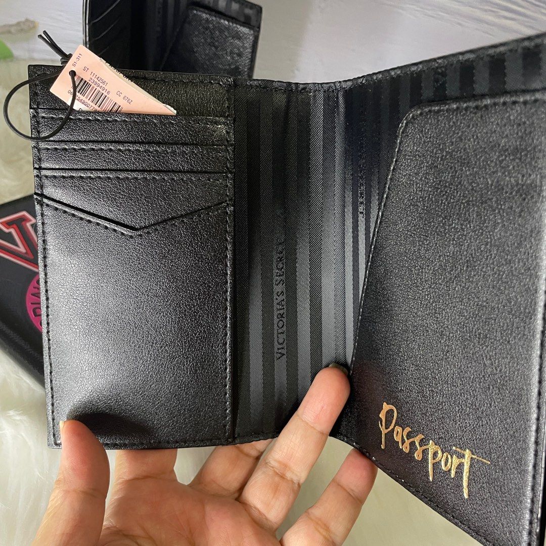 Victoria's Secret Passport Holder in Black New with Tags