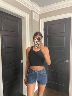 (Category: ) located in . Submitted by tocloset (Listing ID 1245839345, Image 1). Description: .