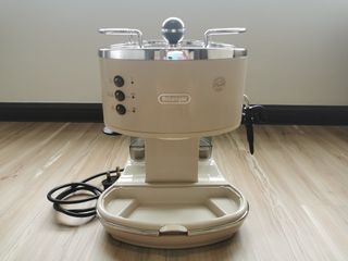 WTS Delonghi Icona Vintage ECOV311.BG