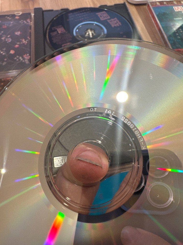 周璇 白光 華文 Chinese cd, Hobbies & Toys, Music & Media, CDs & DVDs on Carousell