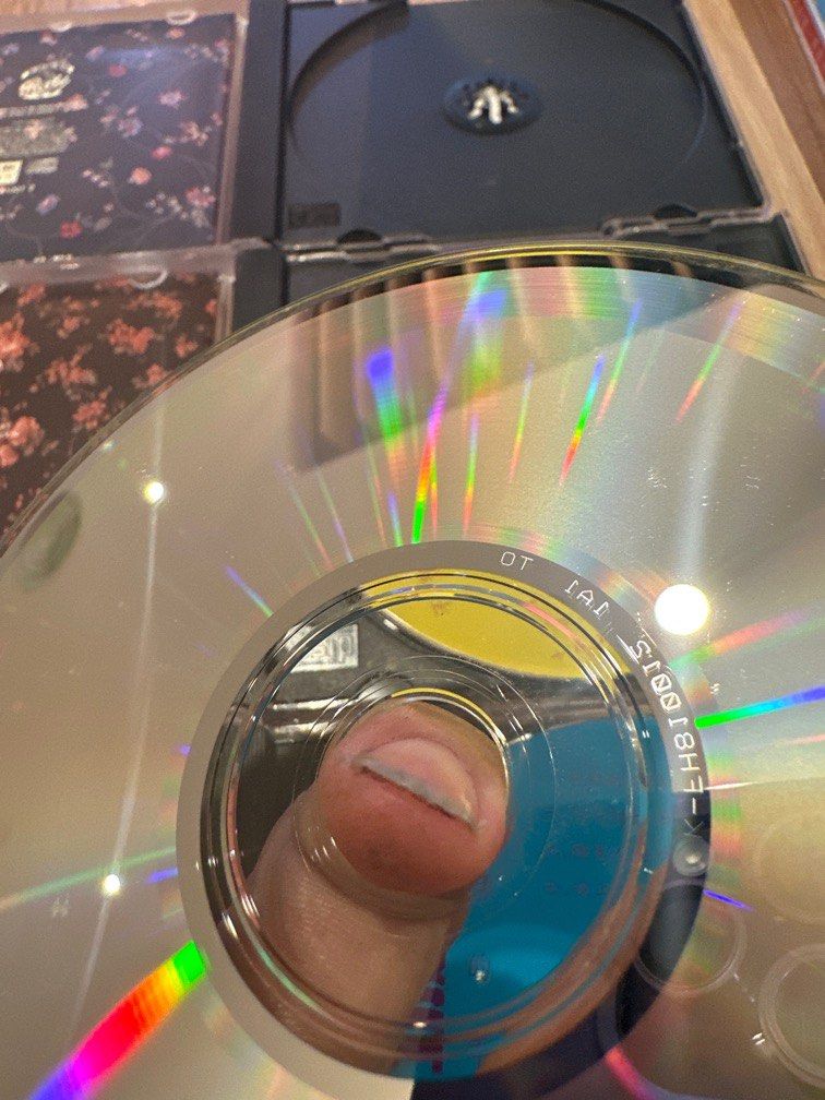 周璇 白光 華文 Chinese cd, Hobbies & Toys, Music & Media, CDs & DVDs on Carousell