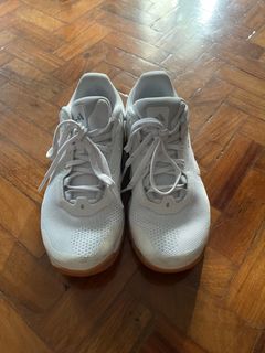 (Category: ) located in . Submitted by findingfashion (Listing ID 1240882421, Image 1). Description: .