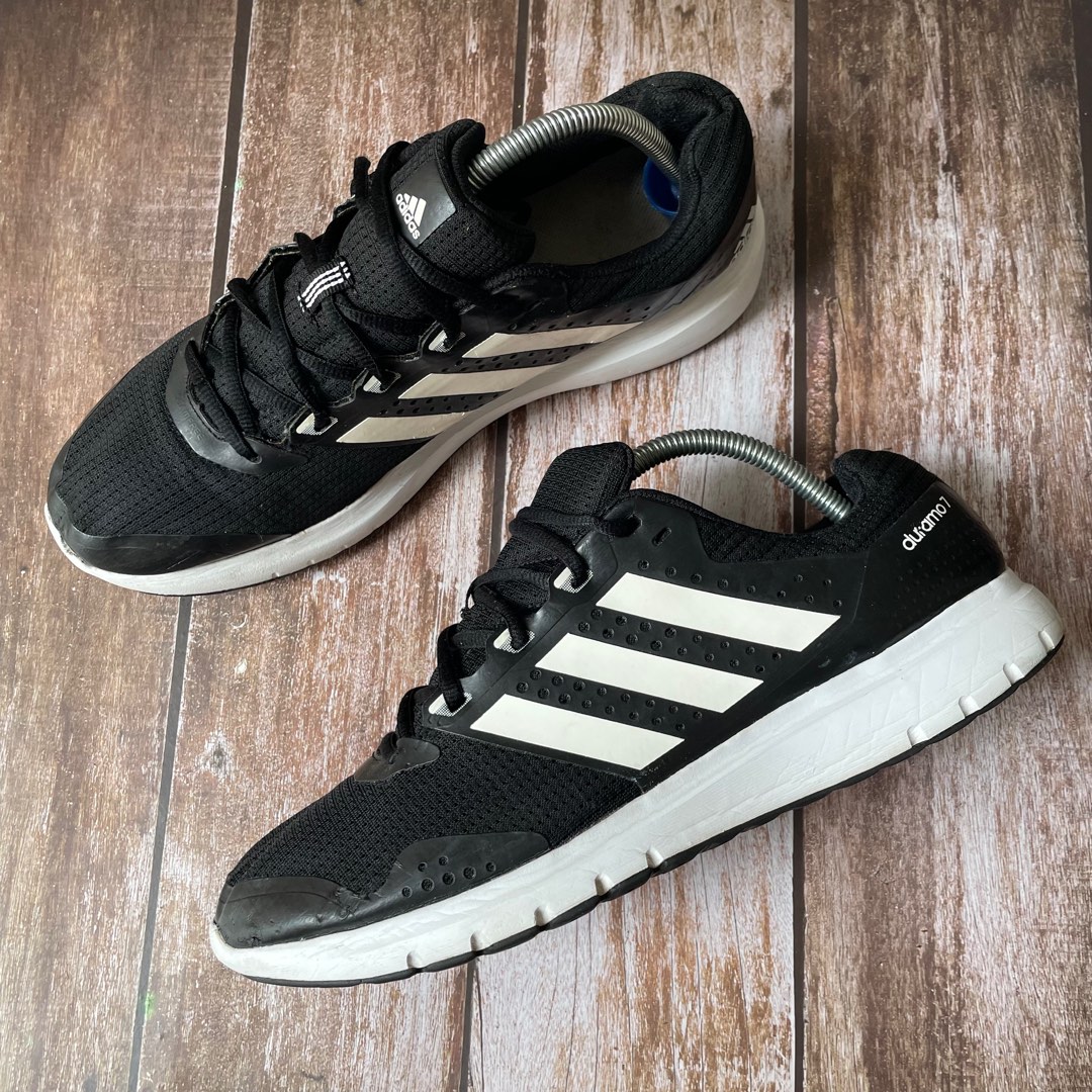 789005 adidas store