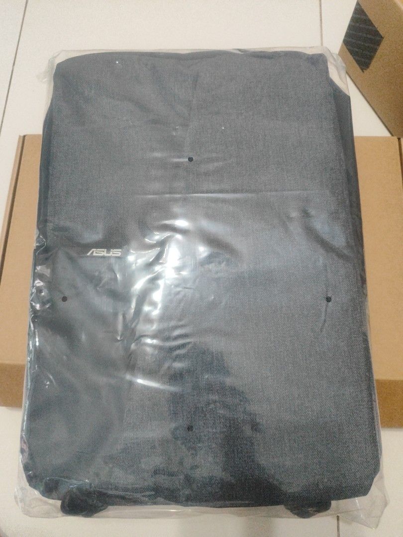 ASUS Backpack (Category: Backpacks) located in Singapore. Submitted by that_guy_ (Listing ID 1240872613, Image 1). Description: Got it as a free gift with the purchase of my laptop, very negotiable..