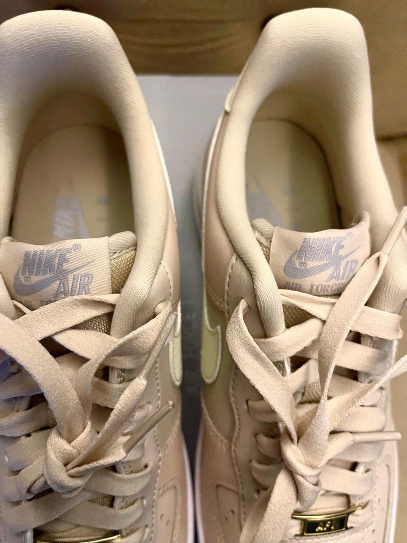white and nude air force 1