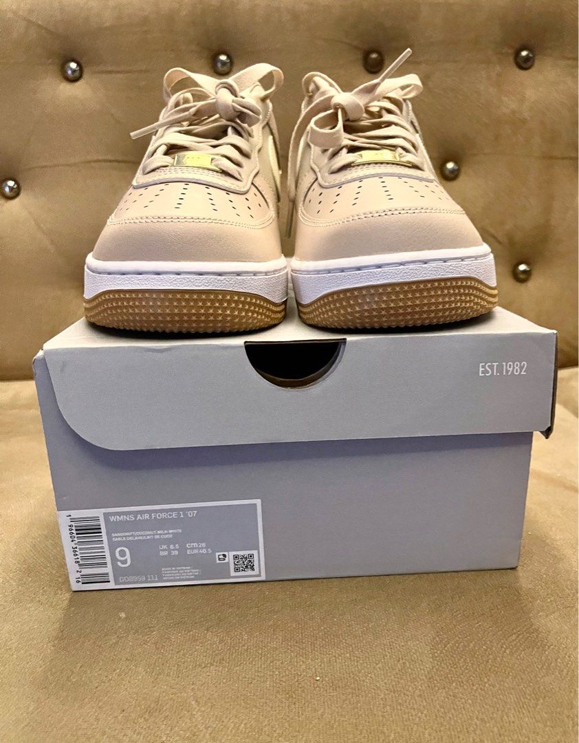 white and nude air force 1
