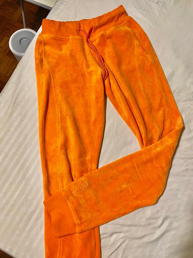 Authentic Puma X Fenty by Rihanna Joggers Women s Fashion