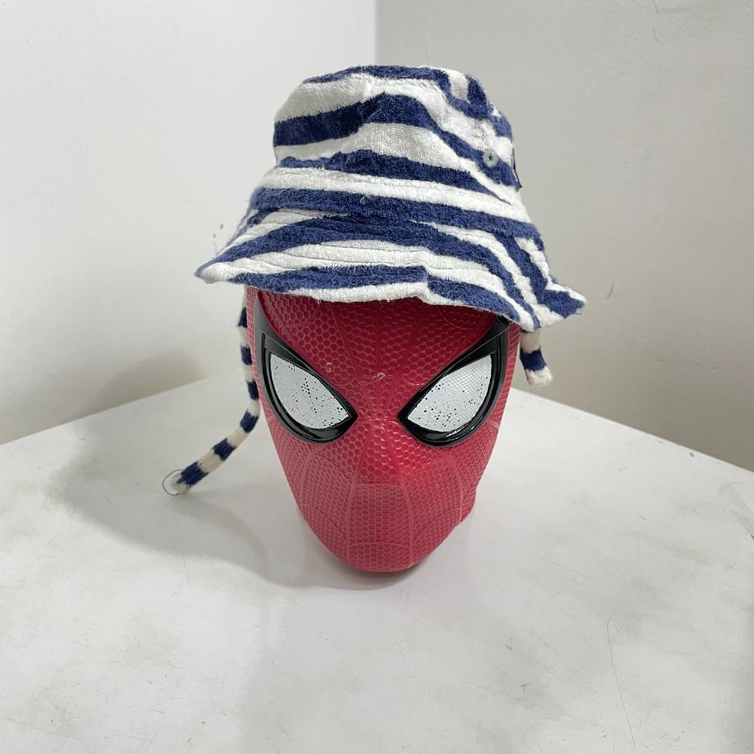 Baby gap bucket hotsell hat