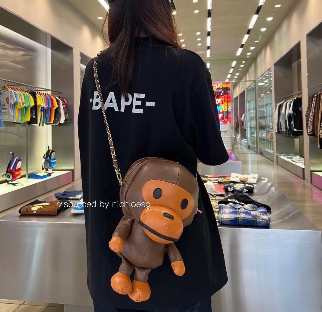 BAPE BABY MILO BIG PLUSH DOLL shoulder bag A Bathing Ape